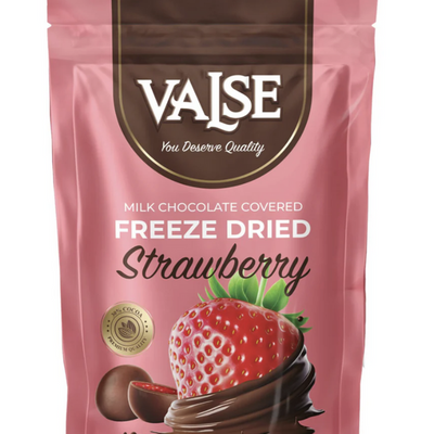 Sachet Valse, fraises lyophilisées enrobées de chocolat au lait